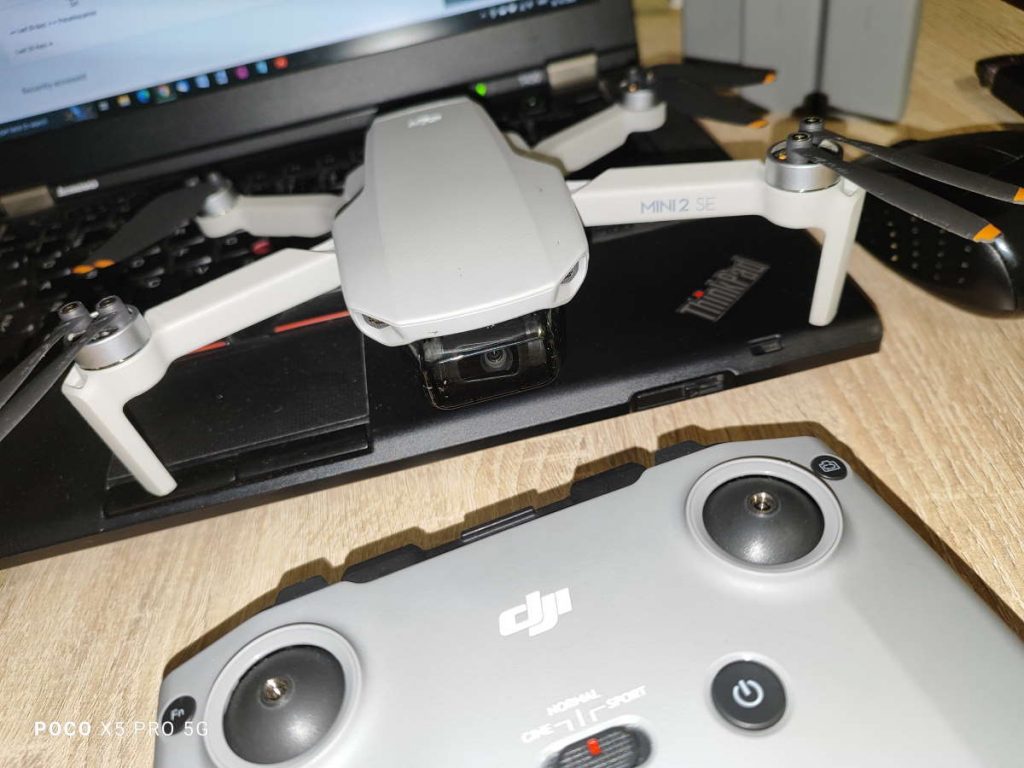 DJI drone Mini 2 SE and RC-N1